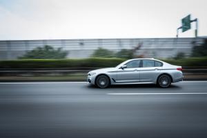 BMW 540i Sedan M Sport 2017 года  (JP)